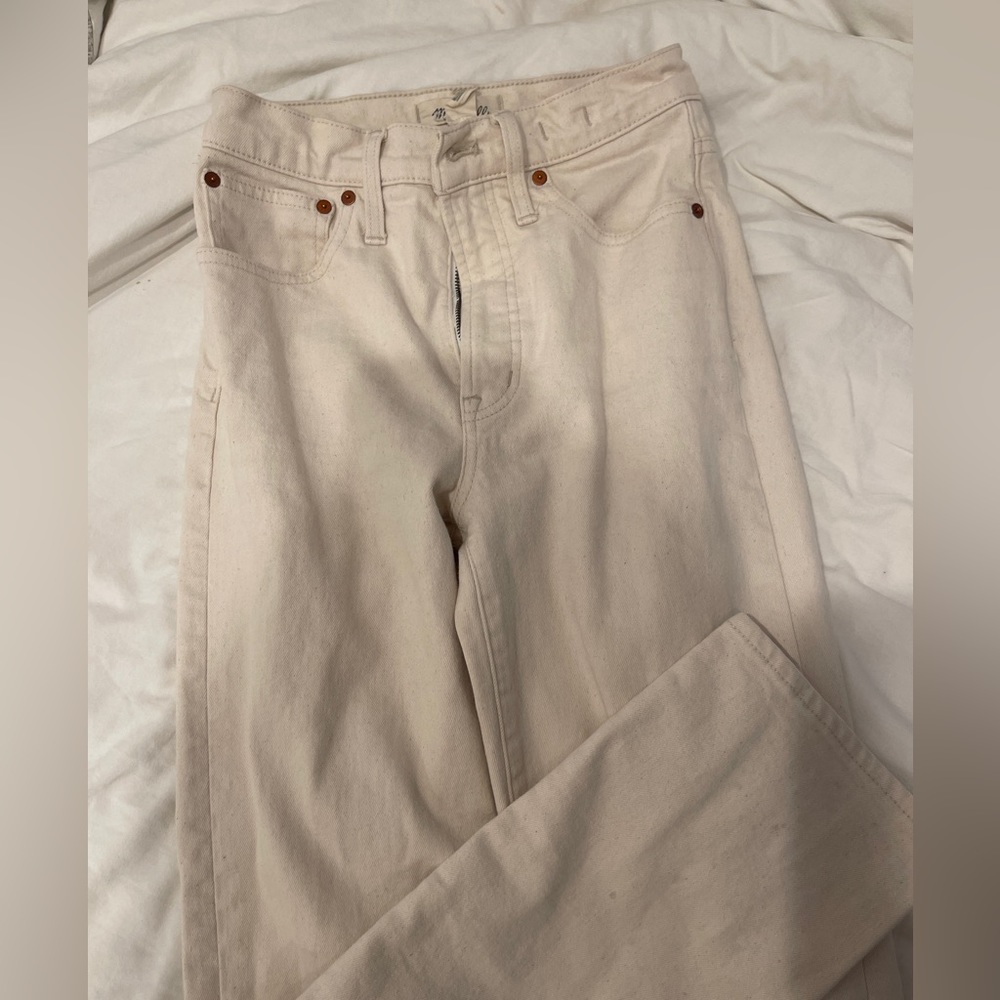 Madewell Perfect Vintage Straight Jeans in ecru